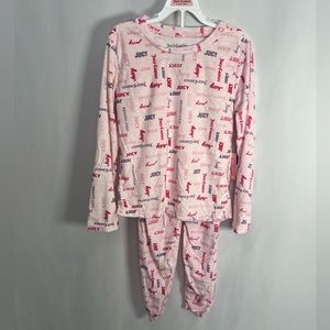 NWT / Juicy Couture flame resistant sleepwear set